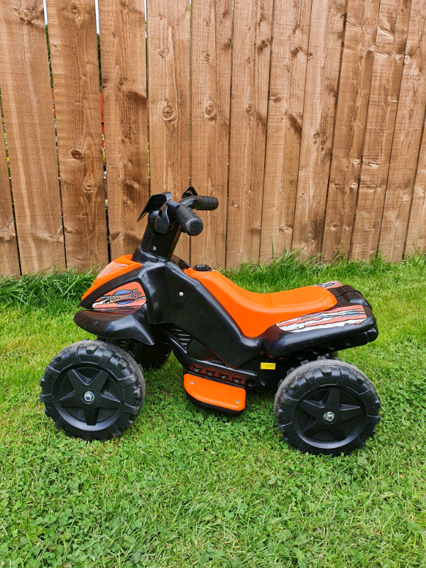 roadsterz volt 6v quad